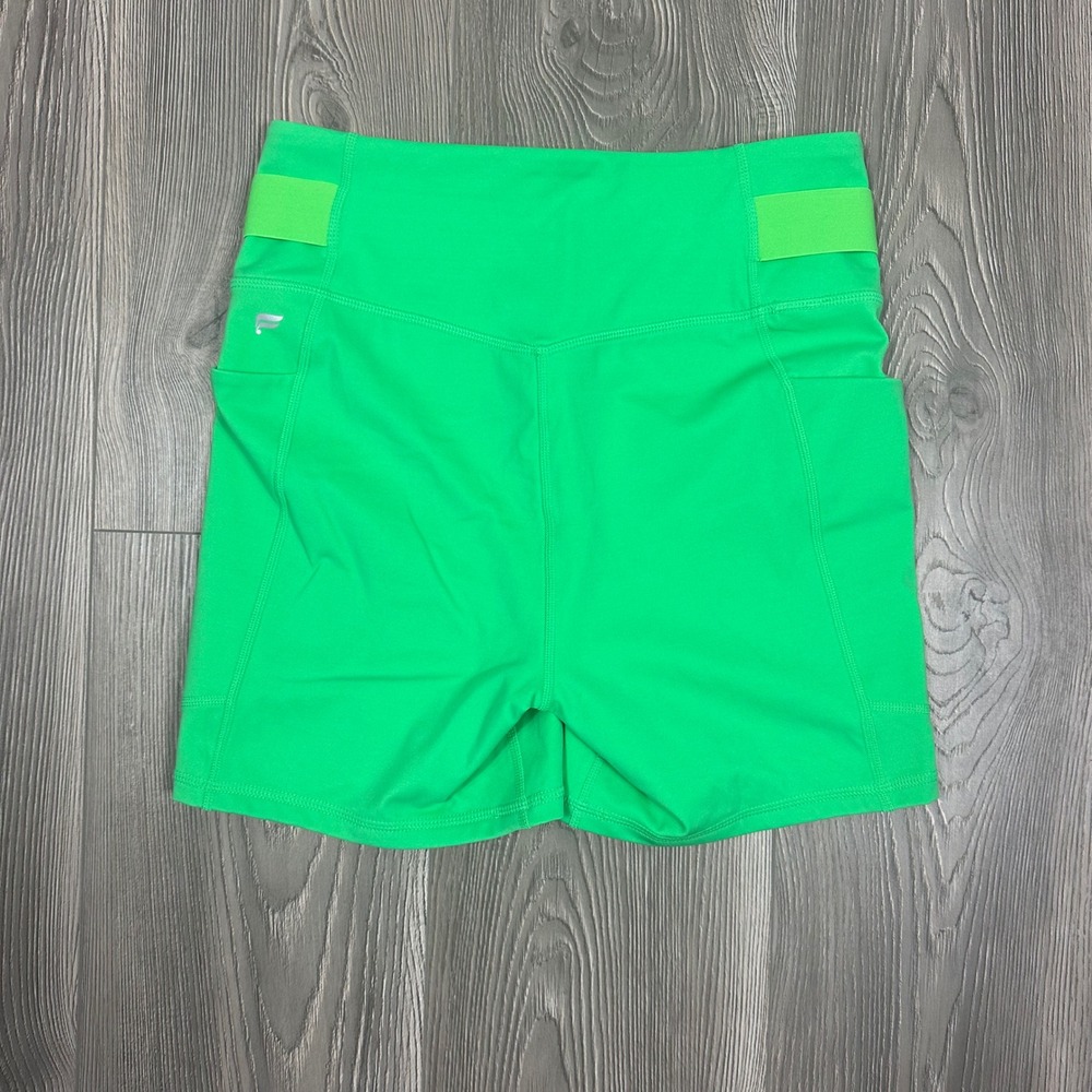 Fabletics Green High Waist Motion365 Pocket Shorts - SIZE M NWT Activewear - Picture 3 of 4
